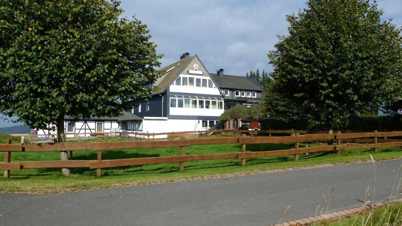 Aussichtsbauernhofpension Hof Gretchens Винтерберг Екстериор снимка
