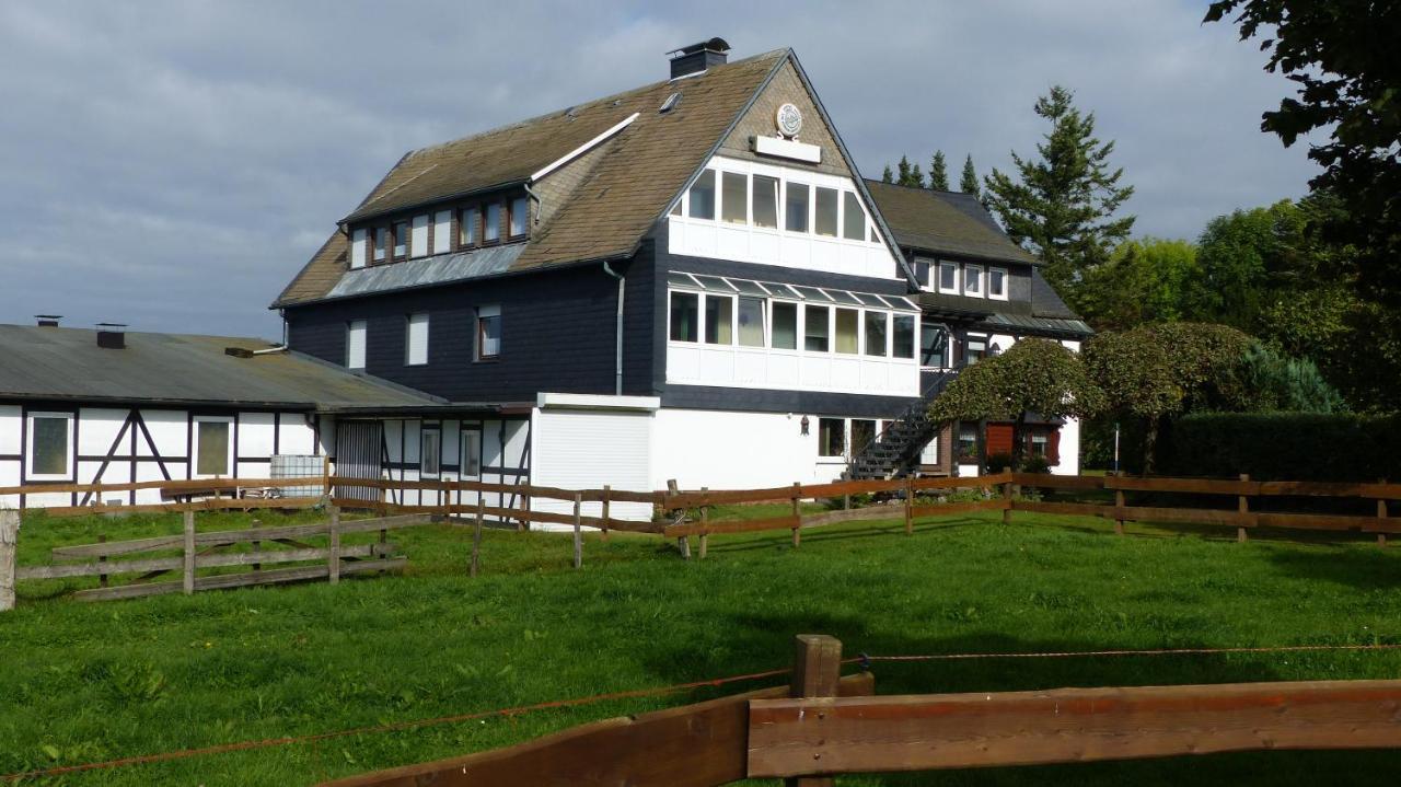 Aussichtsbauernhofpension Hof Gretchens Винтерберг Екстериор снимка